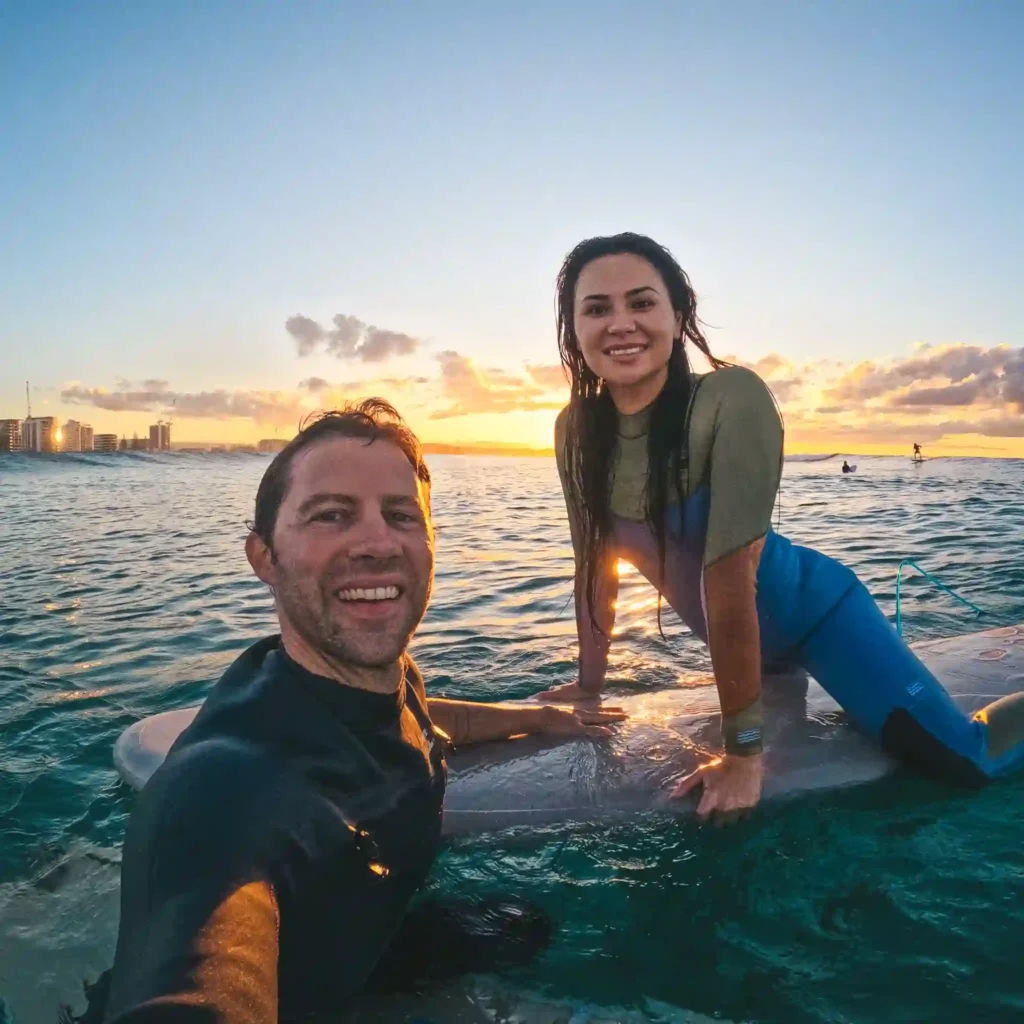 Amy and Ollie Travel Couple
